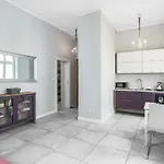 Modish Studio Poznan Old Town By Noclegi Renters