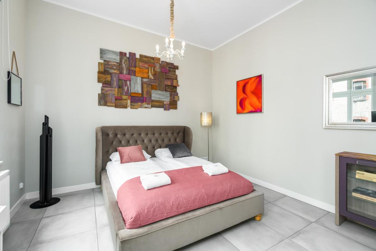Apartment Modish Studio Old Town By Renters