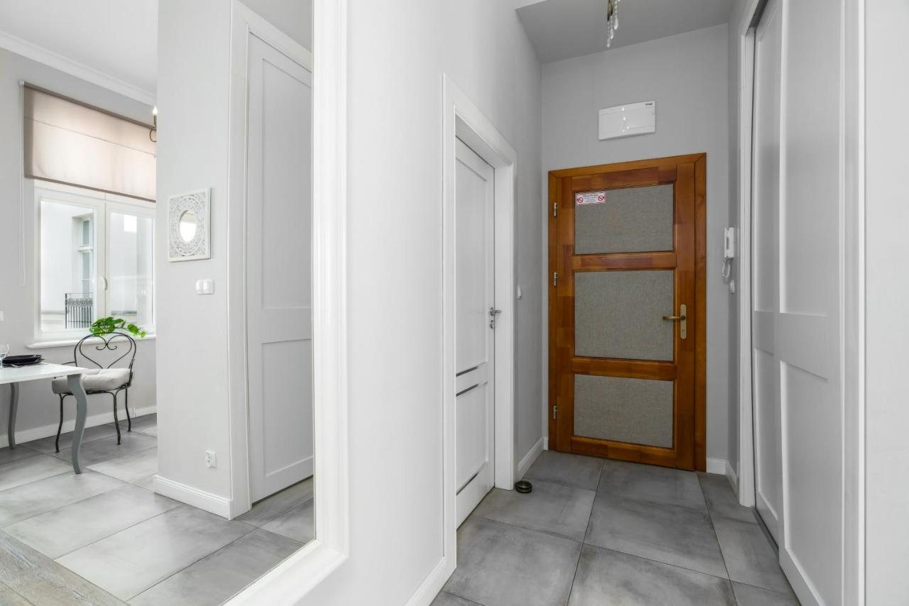 Modish Studio Old Town By Renters * Poznan