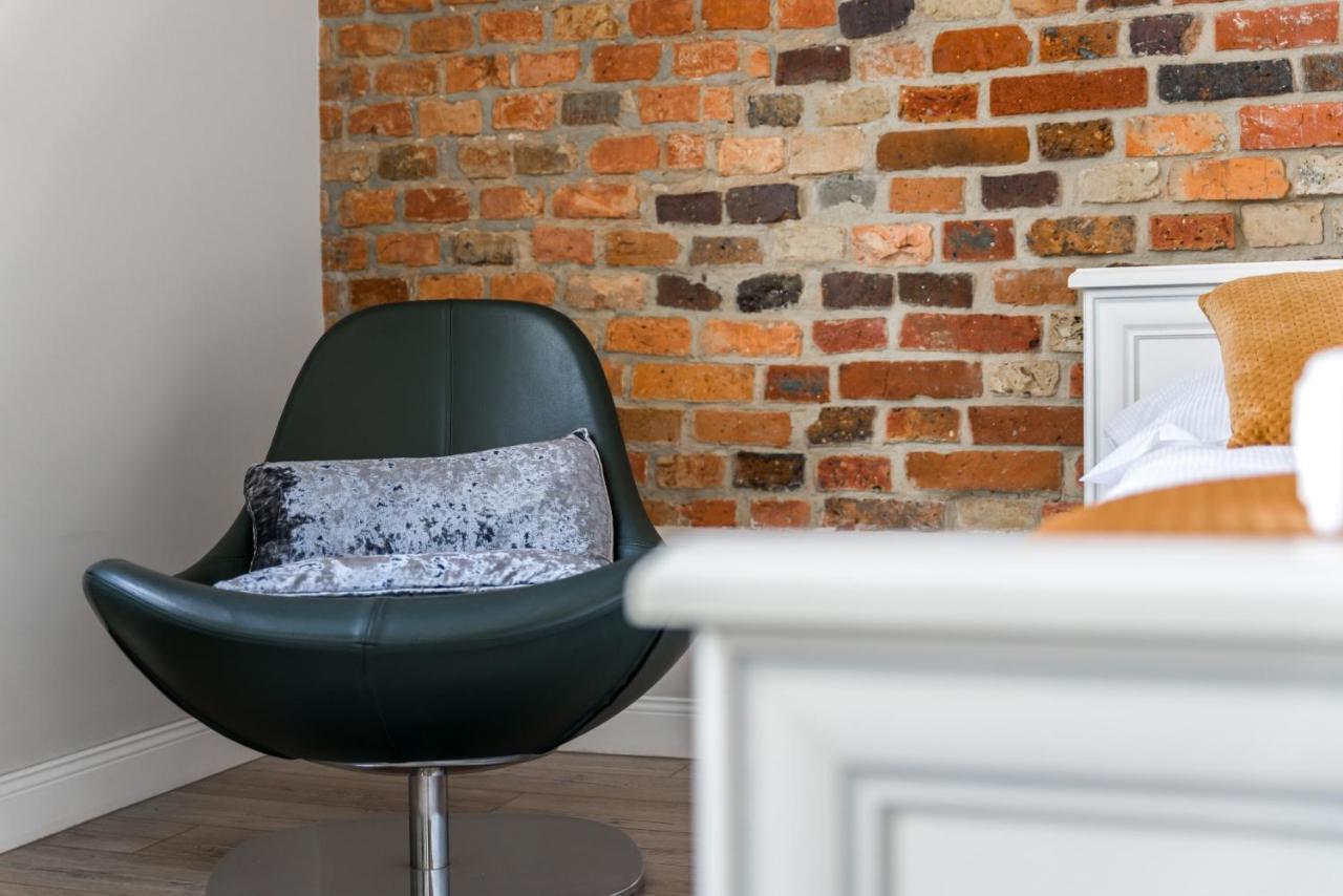 Modish Studio Old Town By Renters Apartment